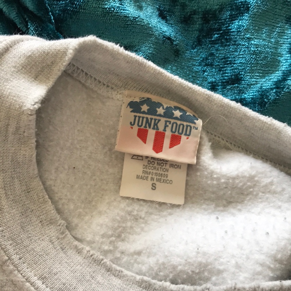 Urban outfitter Sweatshirt - Picture 3 of 3